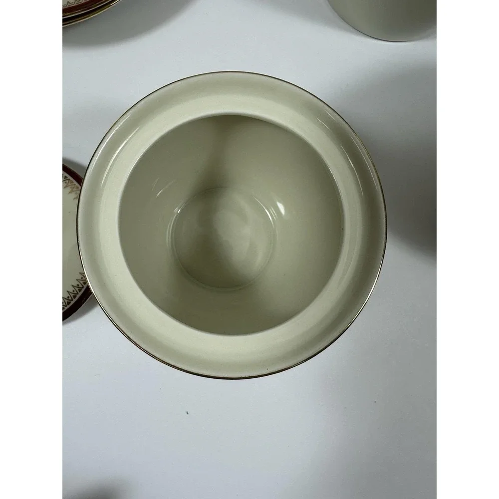 Oskar Schaller Kischenlamits #20 Bavarian Tea Set For 6 Ivory Porcelain Red Trim